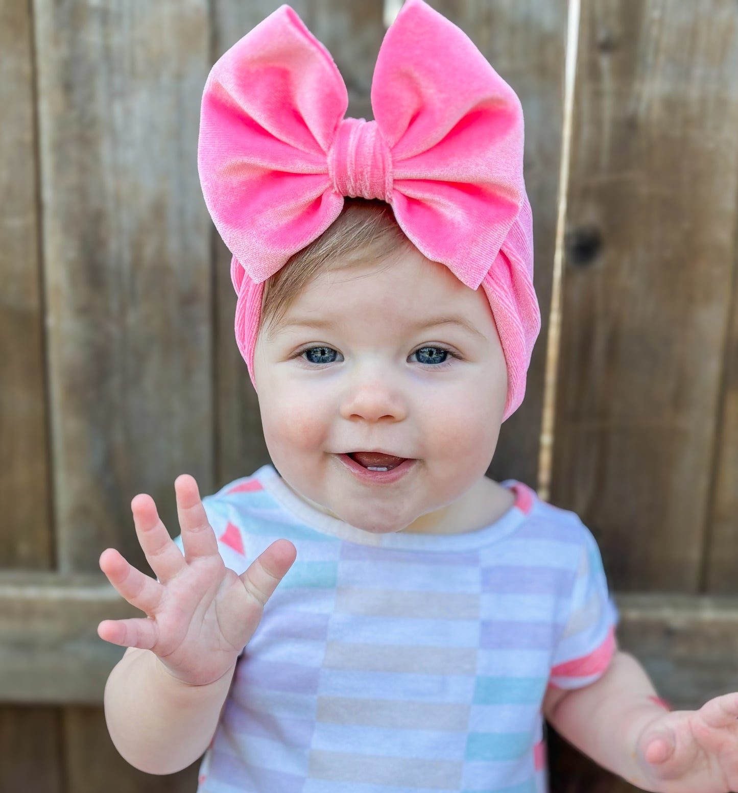 ELECTRIC PINK VELVET