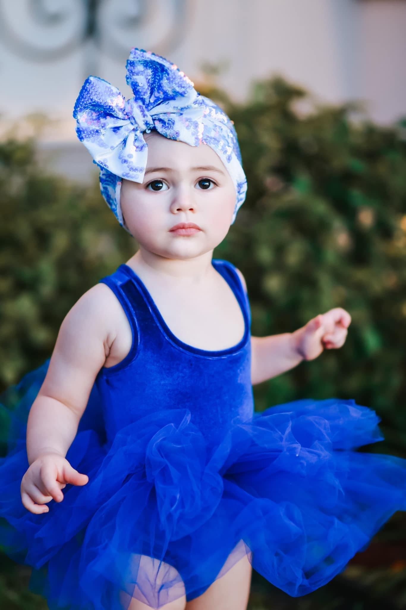 BLUE & WHITE SEQUINS